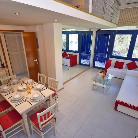 - Luxury Apartmán *