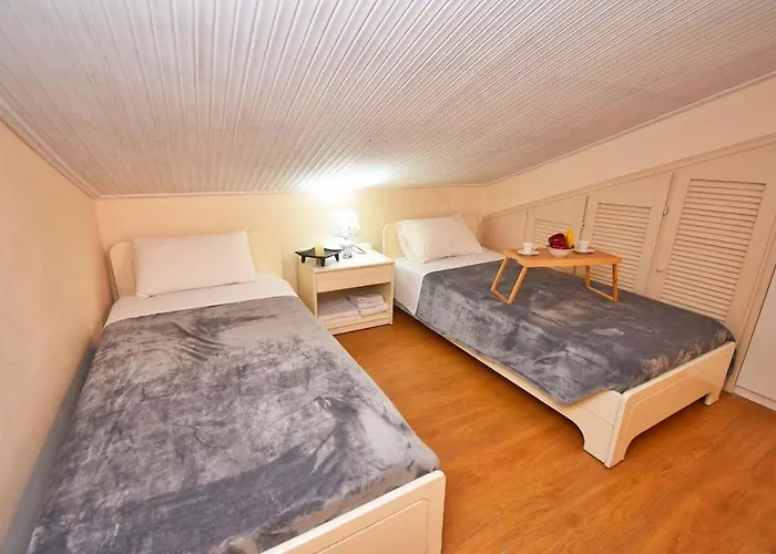 - Luxury Gouvia